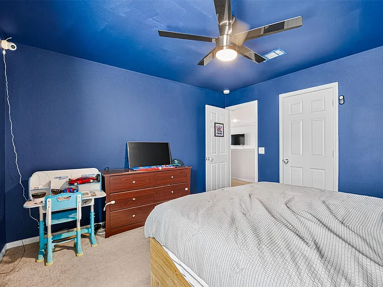 7031 Hobby Wind Ridge Dr — Photo 24