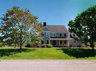 21 Birkdale Rd, Falmouth, ME 04105