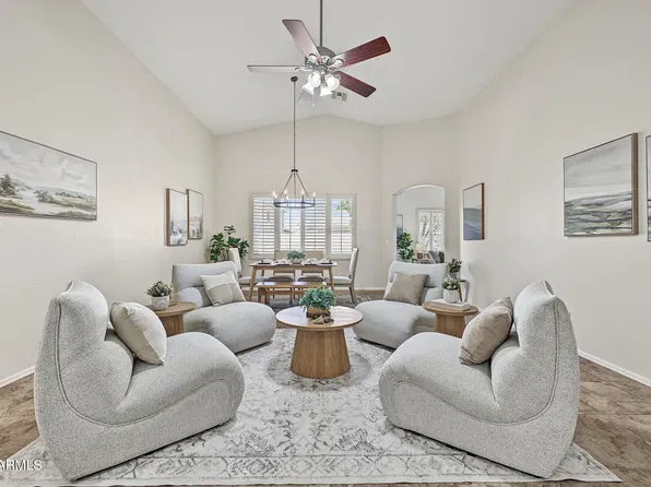 2046 E CAROB Drive, Chandler, AZ 85286