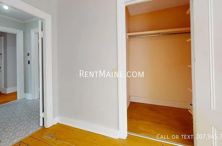 445 Main St #B — Photo 10