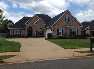 127 Abercorn St, Warner Robins, GA 31088