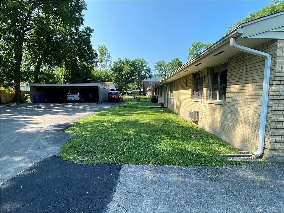 2nd image of 4702 Croftshire Dr