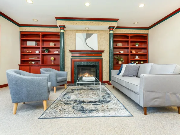 136 S Garfield Ave, Columbus, OH 43205