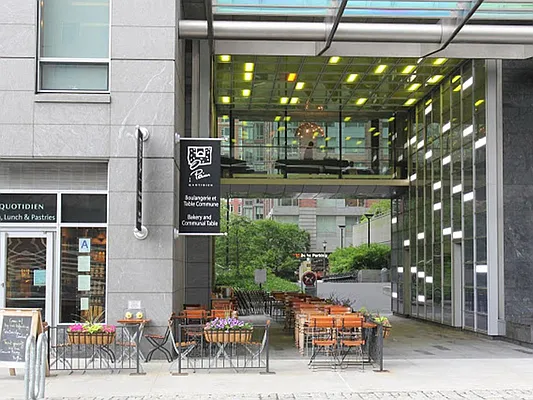 Rented by R New York | media 43