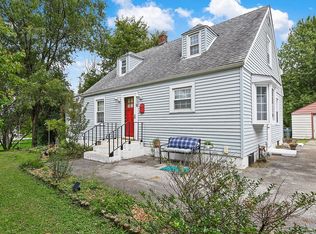 218 S Prairie Rd, New Lenox, IL 60451