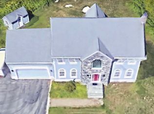 36 Vine St, Andover, MA 01810