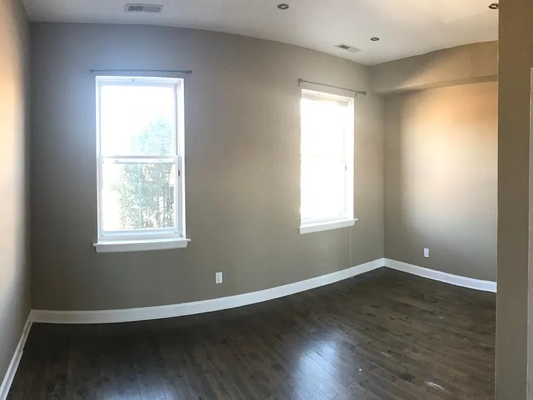 1820 W Girard Ave #2 — Photo 33
