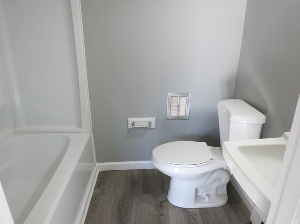 4 Culdaff St #B