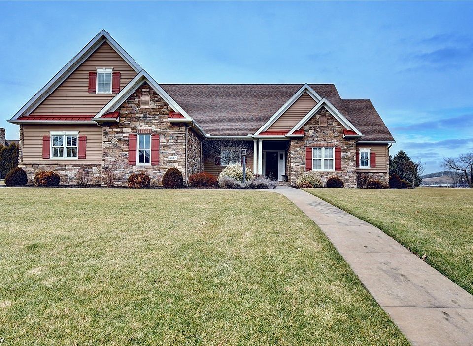 1st image of 4448 Hillview Dr NW