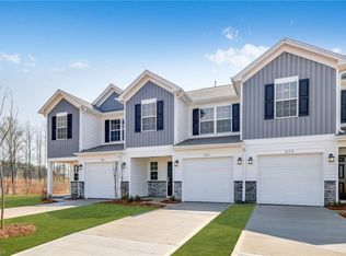256 Plumtree Ct, King, NC 27021