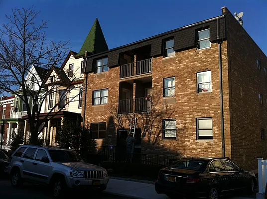 Rented by FAR Property Management | media 5