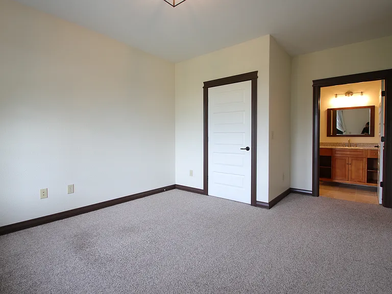 3114 S Sare Rd — Photo 18