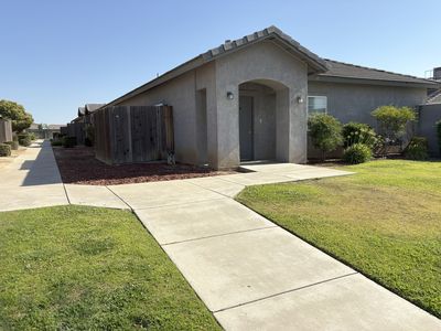 647 Blue Mountain Way, Bakersfield, CA, 93308