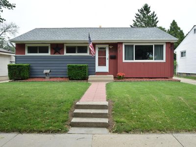 5272 N 83rd St, Milwaukee, WI, 53218