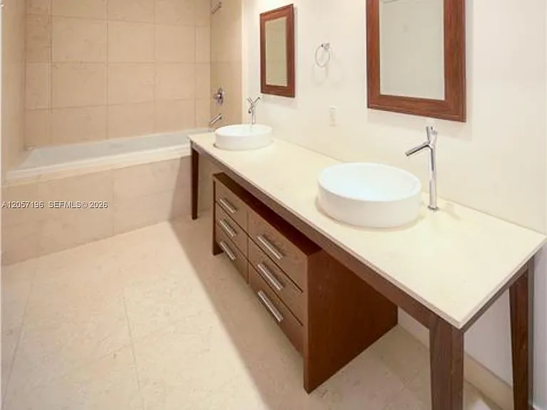 475 Brickell Ave #3411 — Photo 10