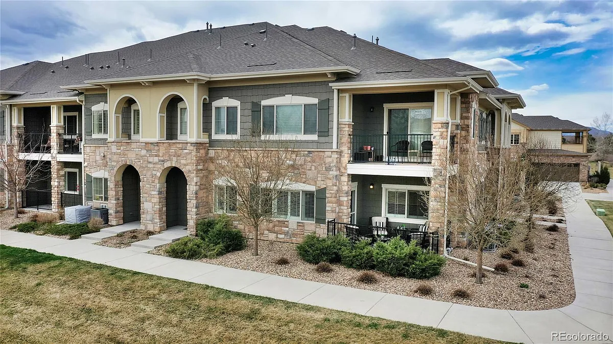 Building Photo - 11331 Xavier Dr #103