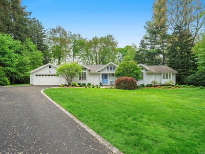 43 Green Meadow Lane, New Canaan, CT, 06840