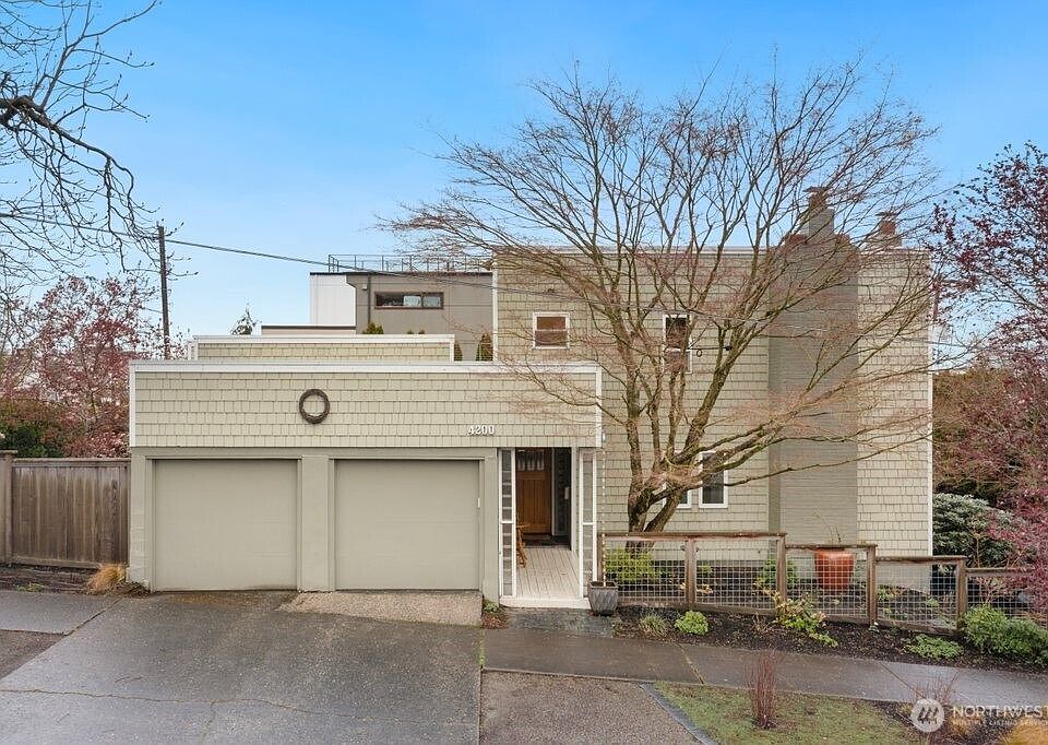 1st image of 4200 SW Atlantic Street