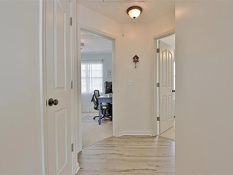 212 Brighton Path — Photo 34