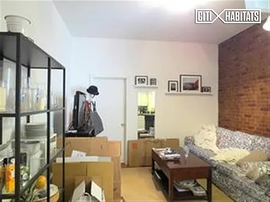 Rented by Citi Habitats | media 26