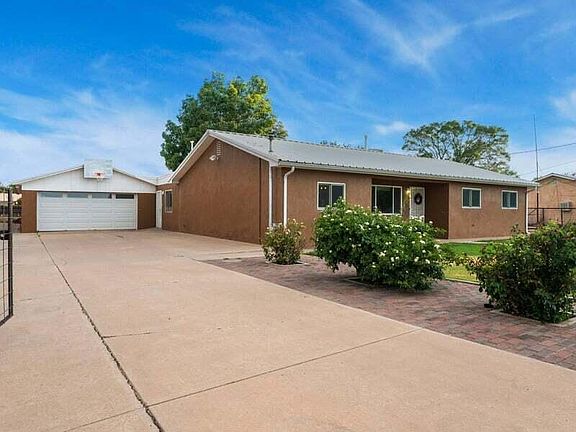 5th image of 419 Appaloosa Dr SE