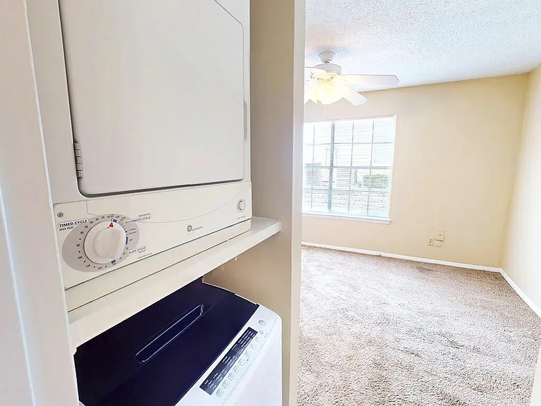 Personal Washer & Dryer (in select homes)