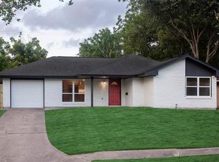 6838 Concho St, Houston, TX 77074