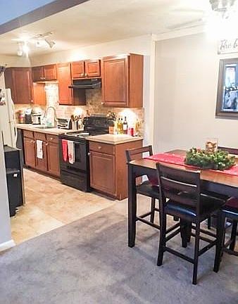 3rd image of 207 Samoset St APT B10