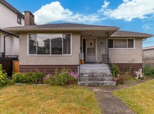 3185 E 16th Ave, Vancouver, BC V5M 2M7