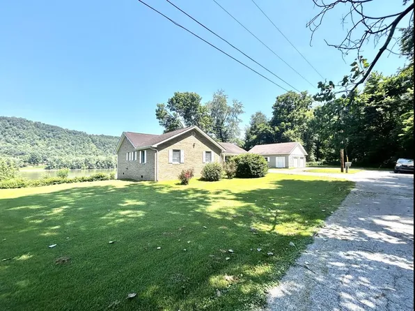 12 River Rd, Vanceburg, KY 41179