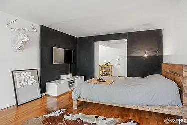 Rented by Oxford Property Group