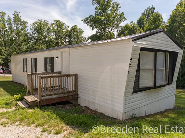 3025 Trophy Ct, Morganton, NC 28655