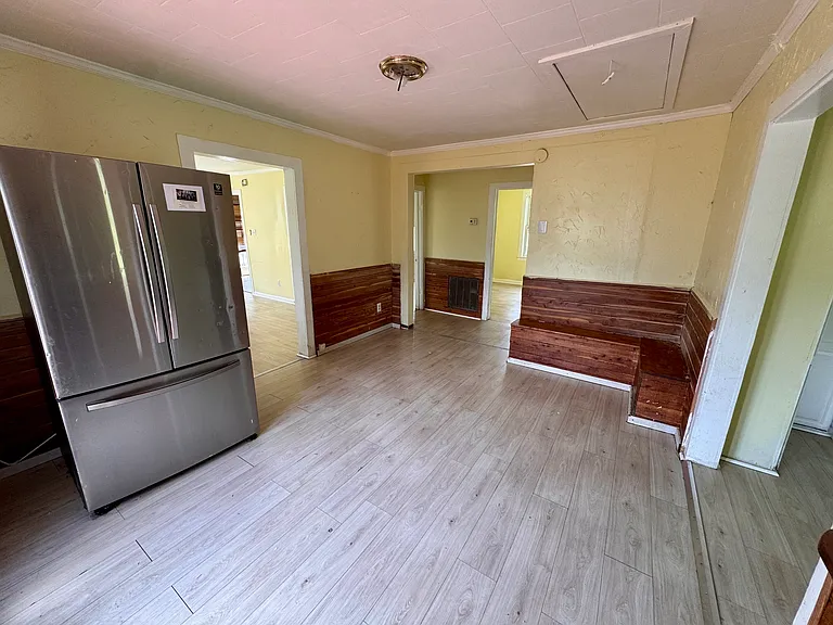 1006 Johnsontown Rd — Photo 9