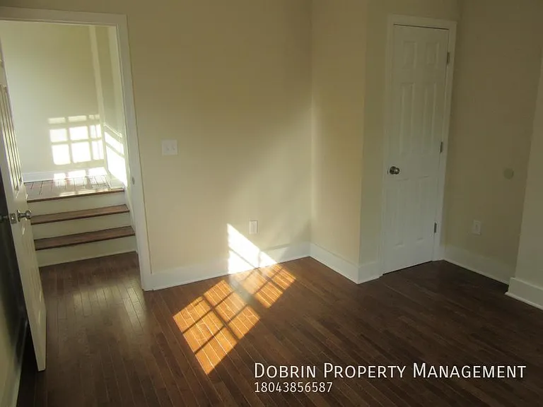 1307 W Clay St — Photo 9