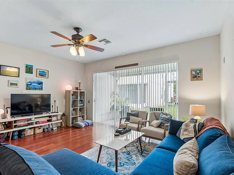 26606 Castleview Way — Photo 16