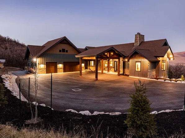 5842 Old Snowbasin Rd, Huntsville, UT 84317