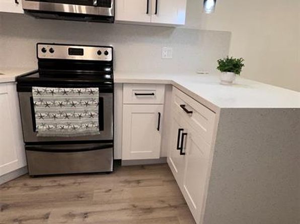 5860 Whispering Pine Way APT C-1