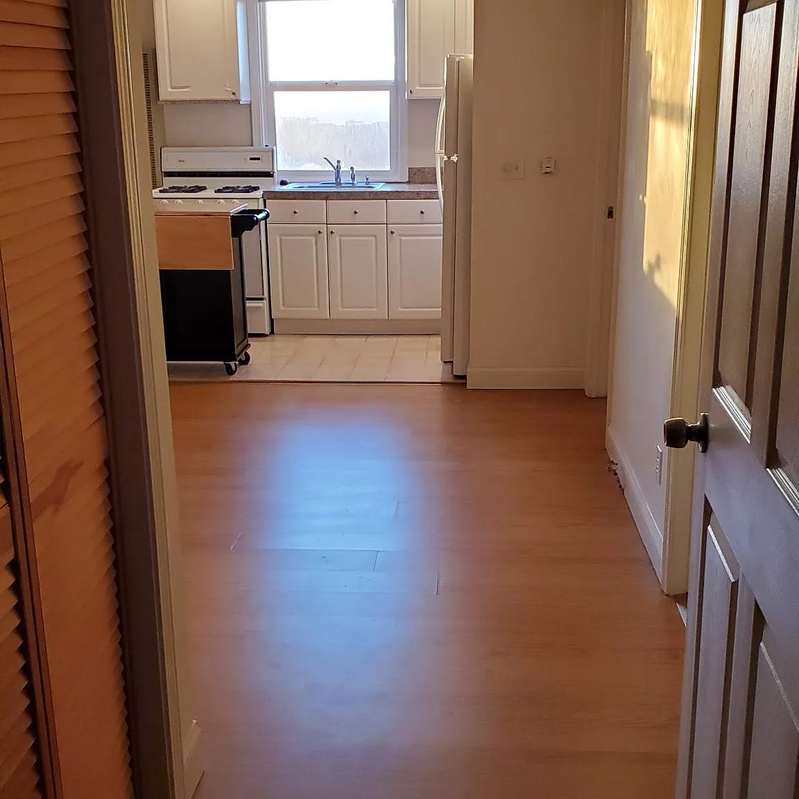 227 Vernon St — Photo 1