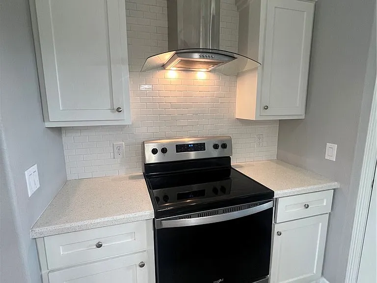 1107 E Kenedy Ave — Photo 6