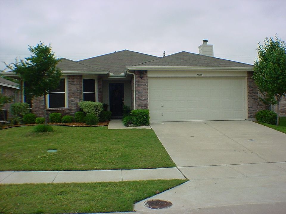 1st image of 2600 Buckskin Dr