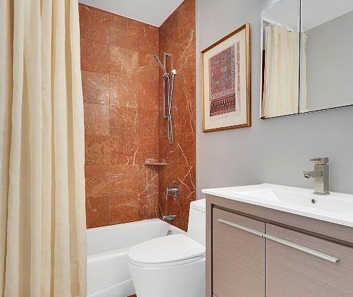 5th image of 343 E 74th St APT 7K