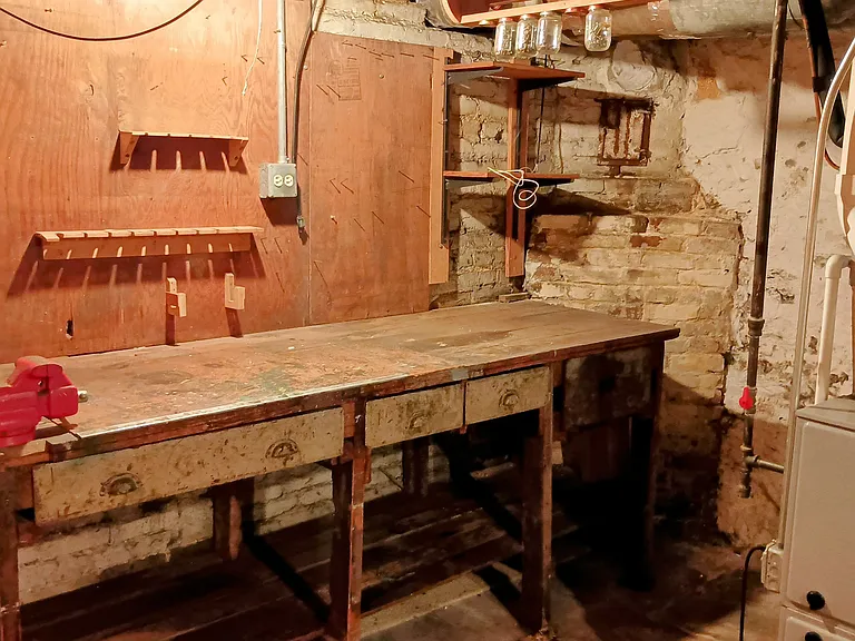 Workbench (basement)