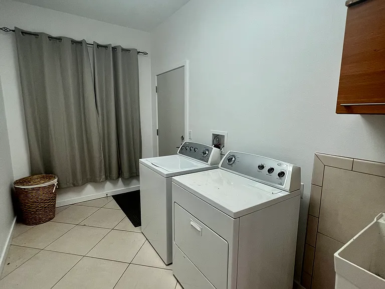 2640 Bryce Ln — Photo 33