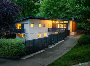 451 Lake Washington Blvd E, Seattle, WA 98112