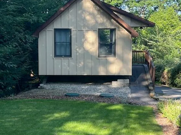 62 Reardon Road, Queensbury, NY 12804