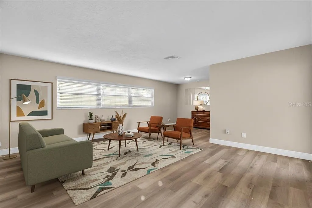 2 bed, 2.0 bath, 1500 sqft, $2,500 — Photo 2