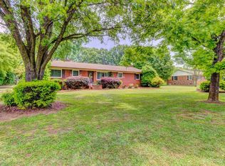 1408 Delview Rd, Cherryville, NC 28021
