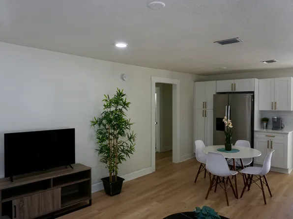 10104 N Arden Ave, Tampa, FL 33612
