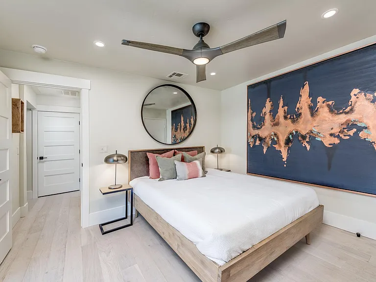 Luxury Spaces — Photo 255