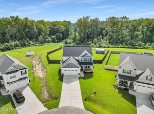 119 Auburn Bay Dr, Pikeville, NC 27863